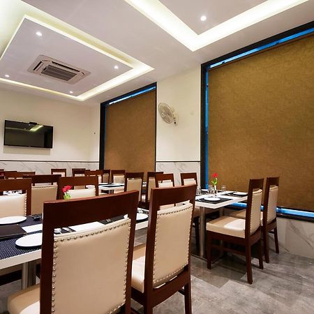 Hotel Z Suite-Near Delhi Airport Nueva Delhi Exterior foto