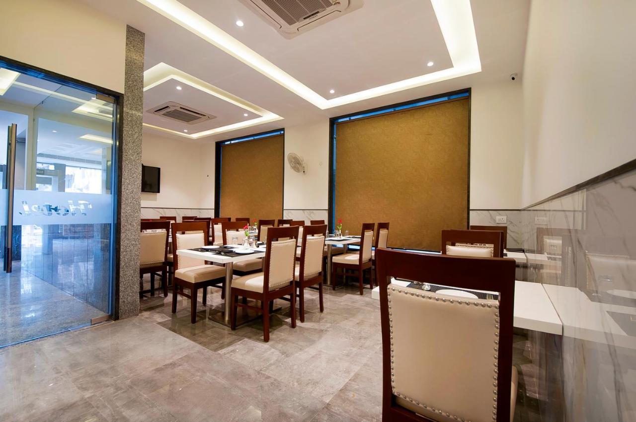 Hotel Z Suite-Near Delhi Airport Nueva Delhi Exterior foto